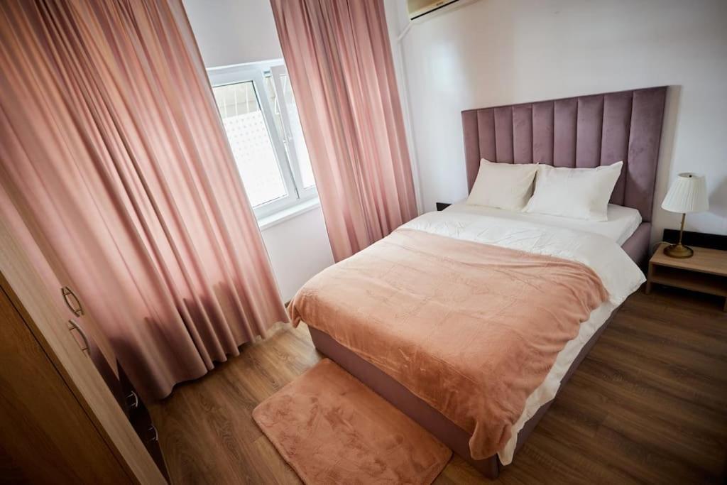 Queen Apartment Athenee Bucureşti Eksteriør bilde